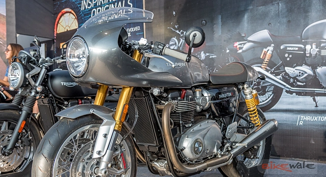 Triumph-2016-Thruxton-Front-threequarter-68179.jpg